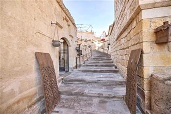 Mithra Cave Hotel