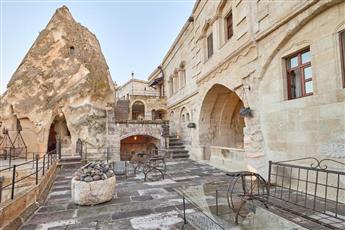 Mithra Cave Hotel