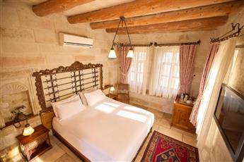 Mithra Cave Hotel