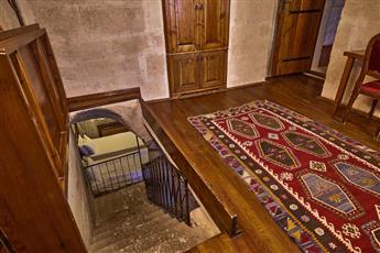Mithra Cave Hotel