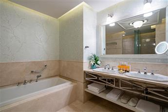 Mivara Luxury Resort & Spa