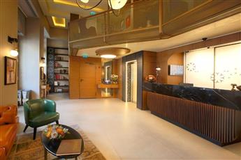 Momento Golden Horn Hotel