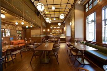 Momento Golden Horn Hotel