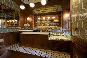 Momento Golden Horn Hotel