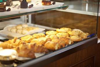 Momento Golden Horn Hotel