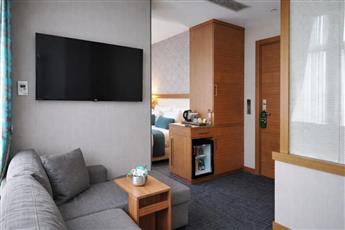 Momento Golden Horn Hotel