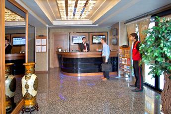 Momento Hotel Beyazit 4*