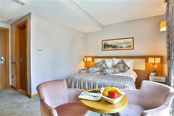 Momento Hotel Beyazit 4*