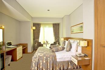 Momento Hotel Beyazit 4*