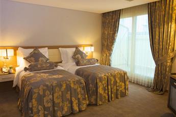 Momento Hotel Beyazit 4*