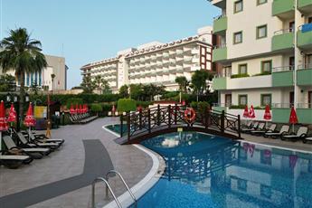 Monachus Hotel & Spa 4*