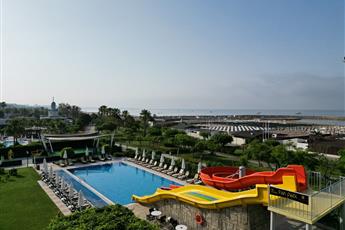 Monachus Hotel & Spa 4*