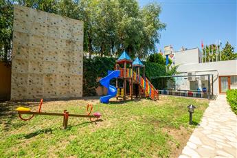 Monachus Hotel & Spa 4*