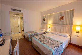 Monachus Hotel & Spa 4*