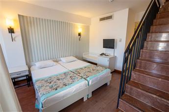 Monachus Hotel & Spa 4*