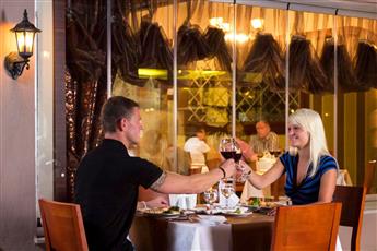 Monart City Hotel 4*