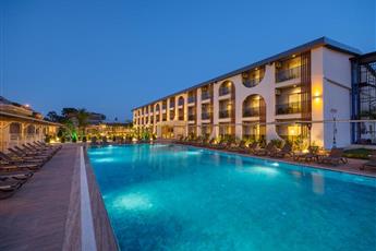 Monk Resort Hotel Beldibi 4*