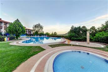 Montana Pine Resort 4*