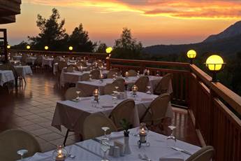 Montana Pine Resort 4*