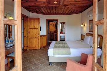 Montana Pine Resort 4*