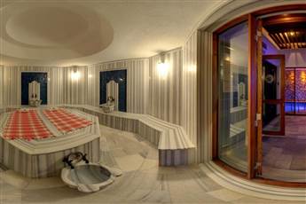 Montana Pine Resort 4*