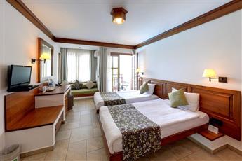 Montana Pine Resort