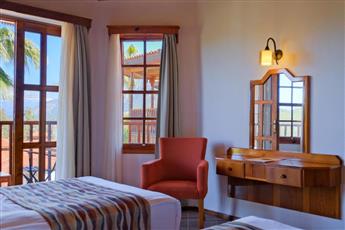 Montana Pine Resort
