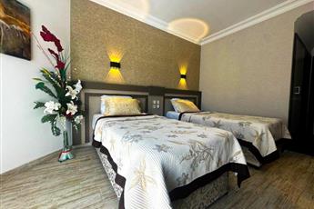 Monte Carlo Hotel