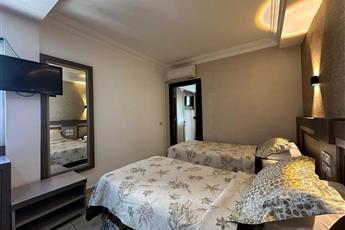 Monte Carlo Hotel
