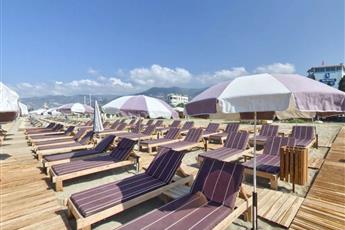 Monte Carlo Hotel