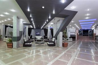 Monte Carlo Hotel