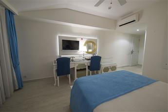 Montebello Deluxe Hotel 4*