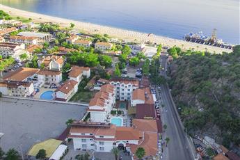 Montebello Deluxe Hotel 4*