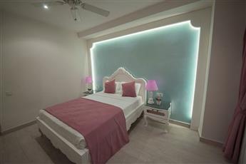 Montebello Deluxe Hotel