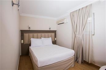 Moonshine Hotel & Suites 3*