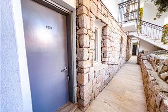 Moonshine Hotel & Suites