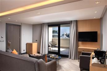 Motto By Mula Hotel 4*