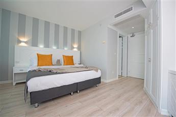 Motto Premium Hotel & Spa 4*