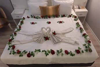 Motto Premium Hotel