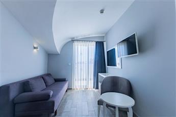 Motto Premium Hotel