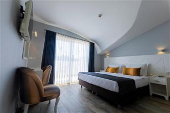 Motto Premium Hotel
