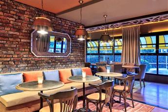 Mövenpick Hotel Istanbul Bosphorus 5*