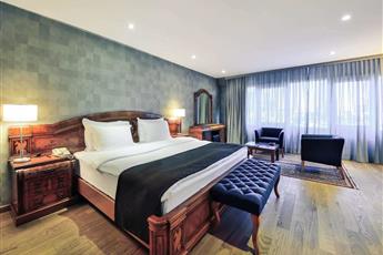 Mövenpick Hotel Istanbul Bosphorus 5*