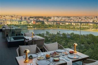 Movenpick Hotel Istanbul Golden Horn 5*