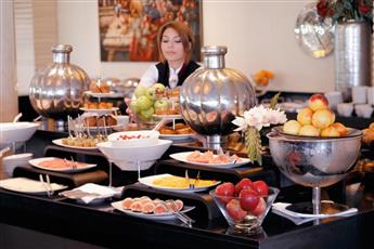 Movenpick Hotel Izmir 5*