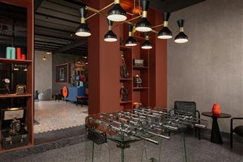Moxy Istanbul Beyoglu