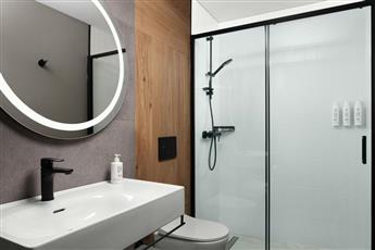 Moxy Istanbul Beyoglu