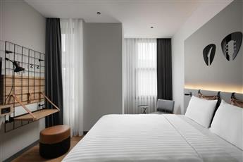 Moxy Istanbul Beyoglu