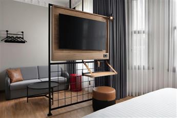 Moxy Istanbul Beyoglu