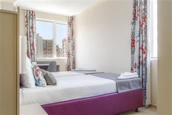 MPM Astoria Hotel 4*